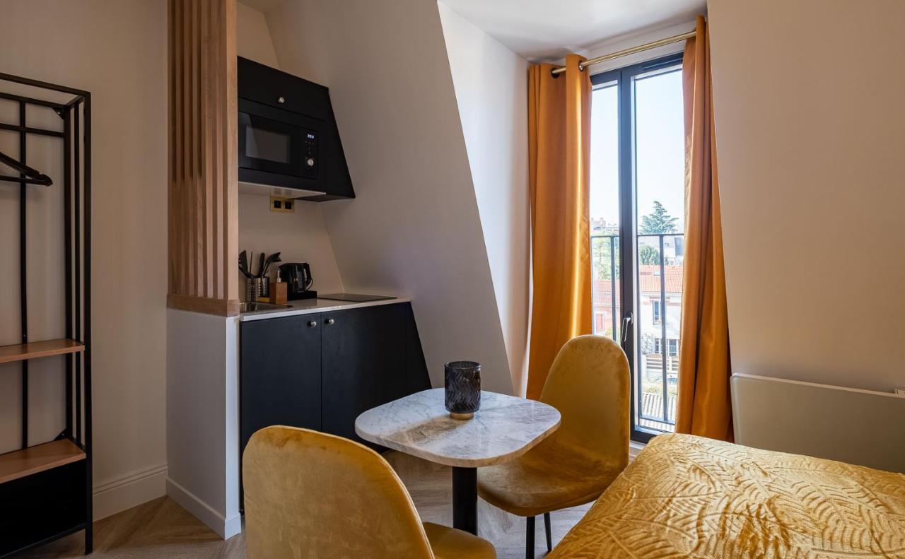 Mijo'S Appartements Hotel Fontenay-sous-Bois Luaran gambar
